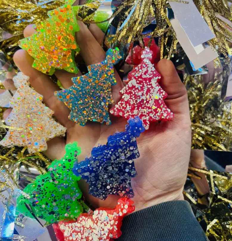 Glitter Christmas Tree Vent Clips-Asst. Scents