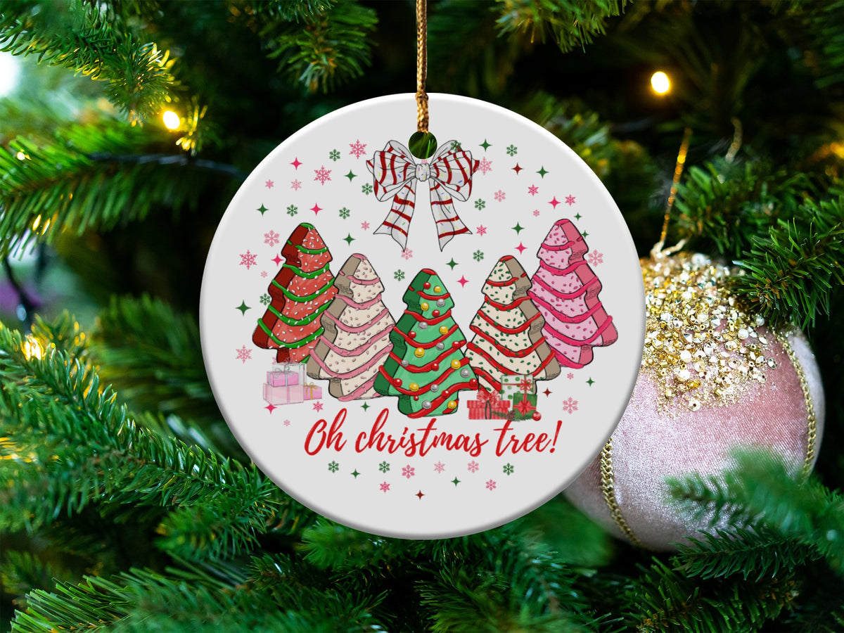 Round ornament with gingerbread trees, bows, gifts, and text "Oh christmas tree!".