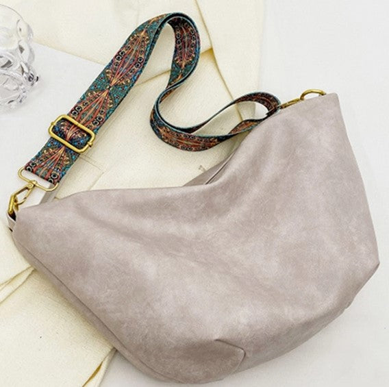 Minimalist Hobo BAG with Guitar Strap