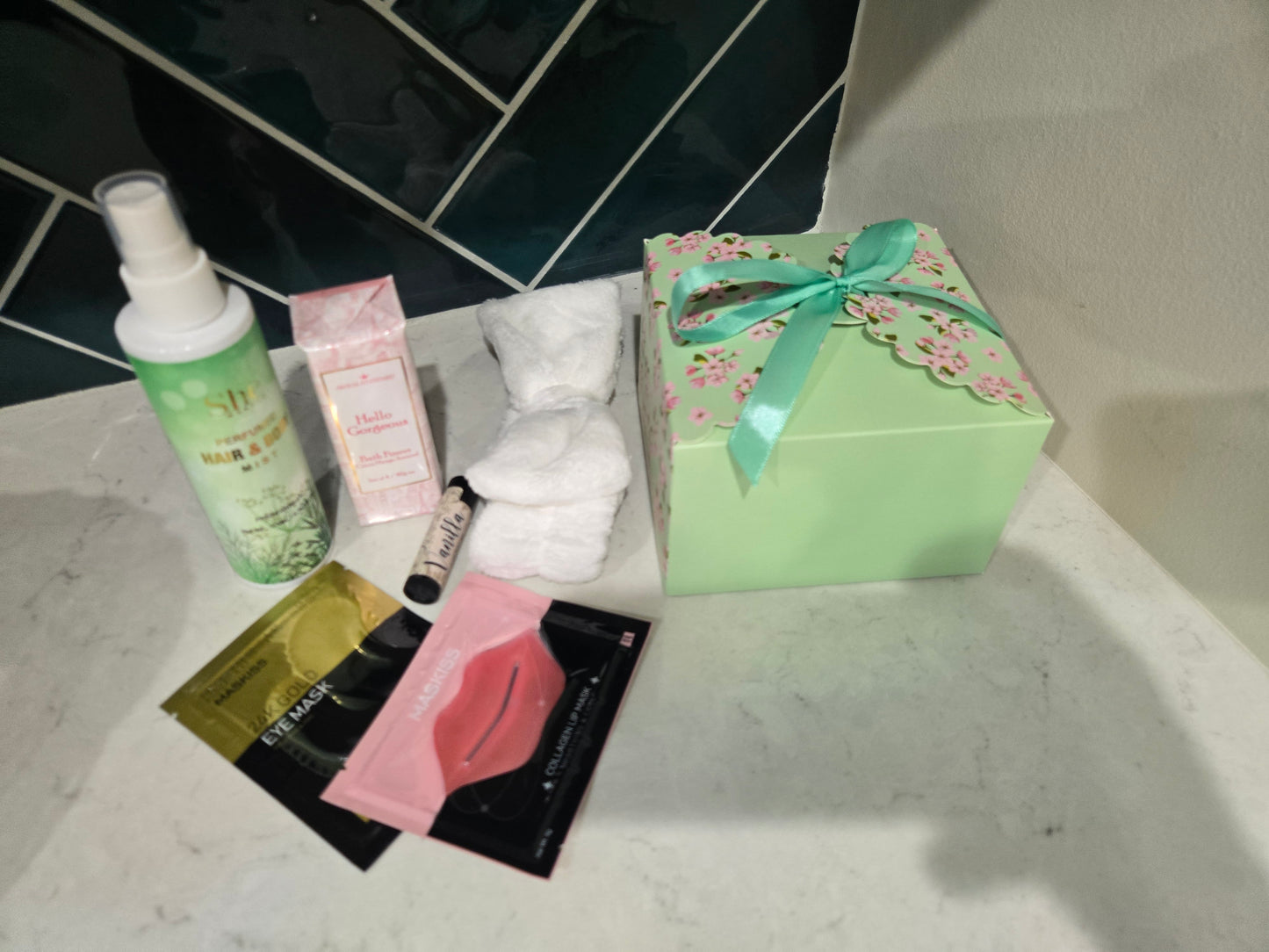 Mini Spa Day Gift Set in Green